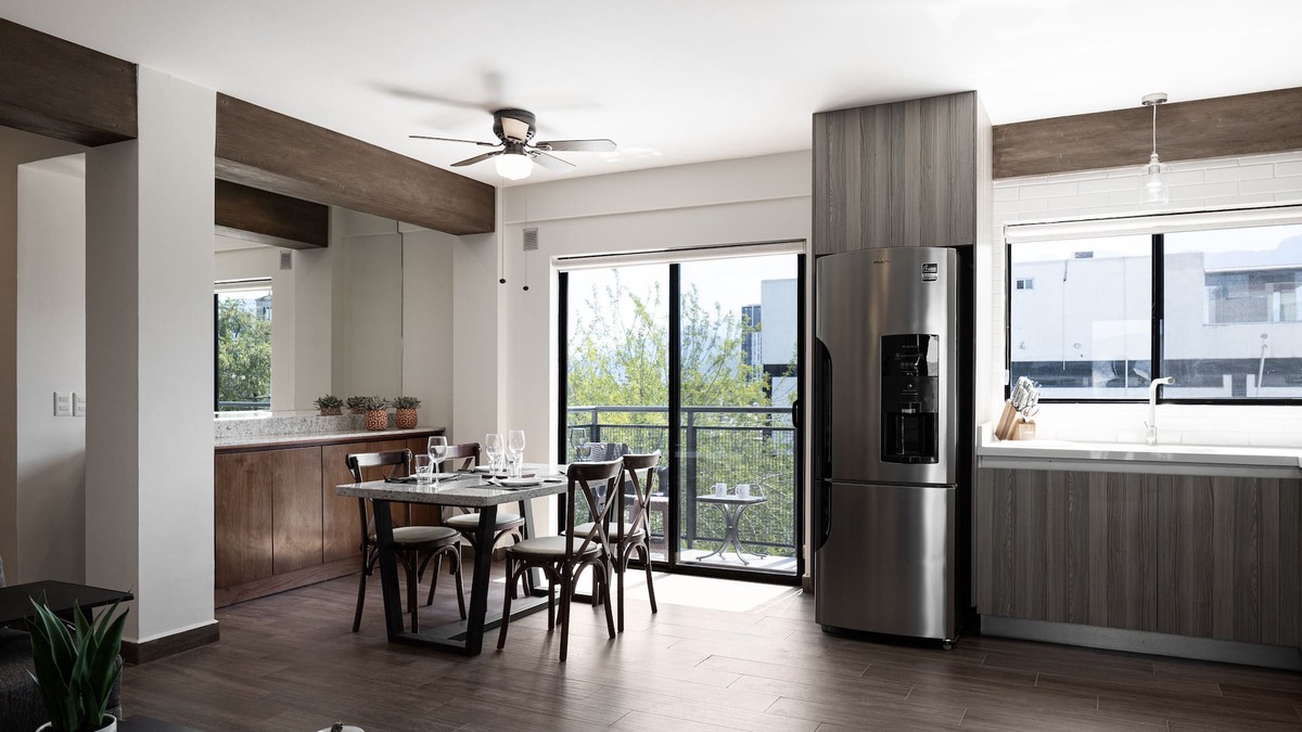 Monterrey Apartment | Convenience, luxury, near UANL.