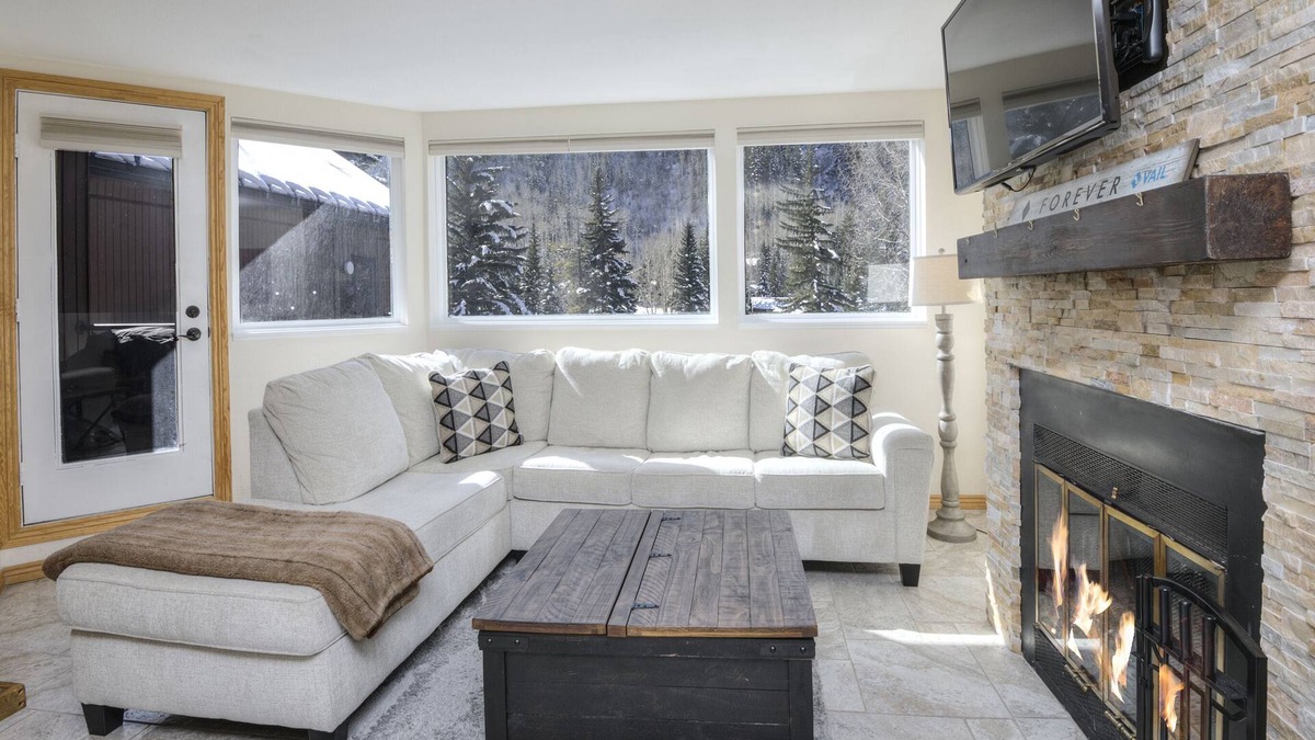 Vail Condo | Convenient 1 Bedroom East Vail Condo by Gorecreek Rentals