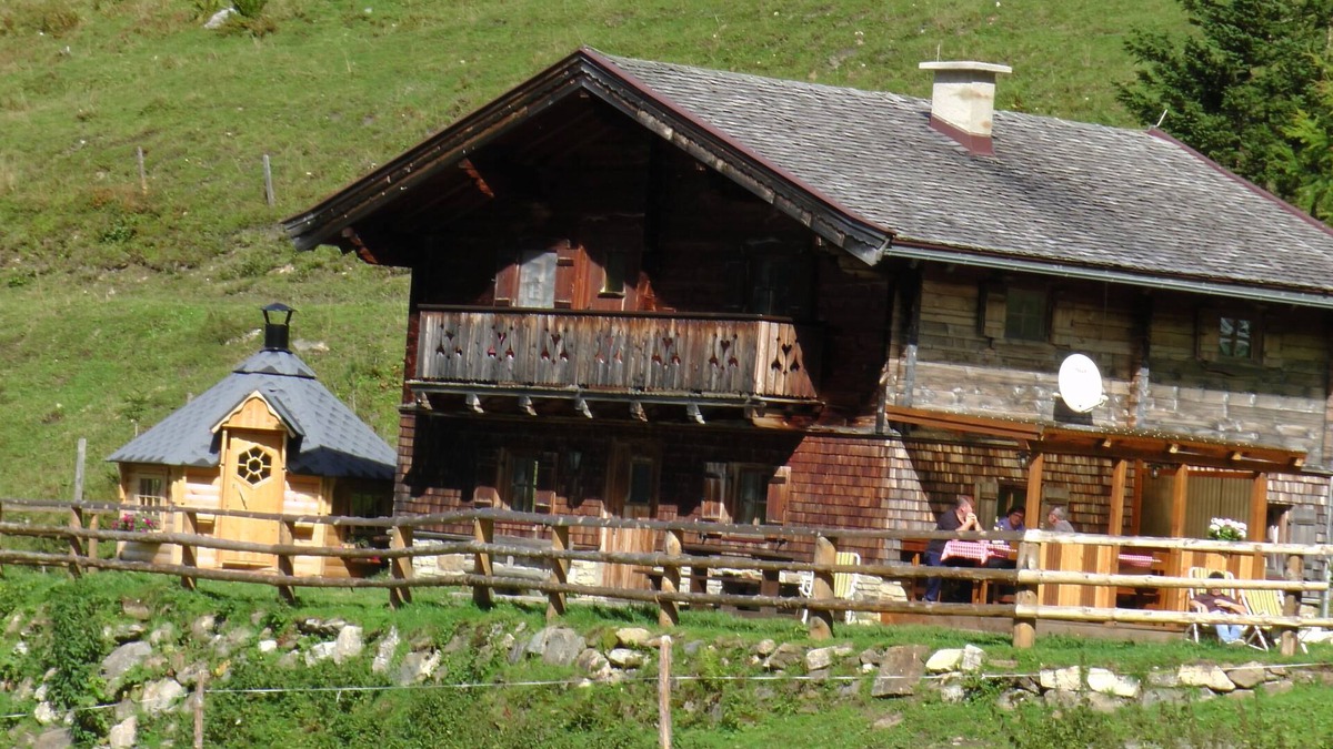 Fusch an der Grossglocknerstrasse House | Convenient comfort in the midst of the mountains of the Grossglockner