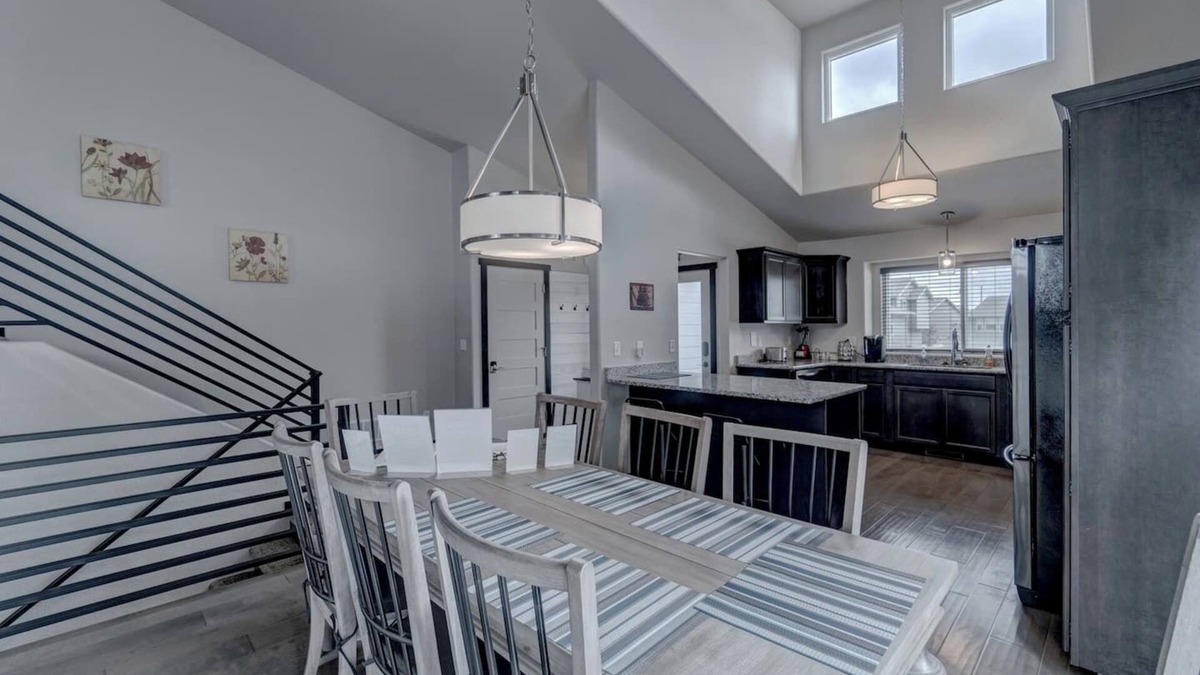Rapid City House | Convenient Location Family-Friendly Locally Owned!