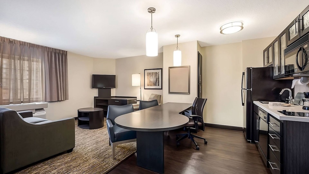 Gahanna Resort | Convenient Stay, Superb Location! 4 Comfortable Units, Near Rathburn Woods
