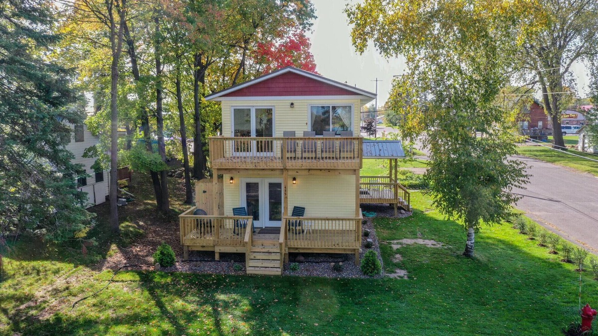 Isle Cabin | Conveniently located New Cabin at Lake Mille Lacs