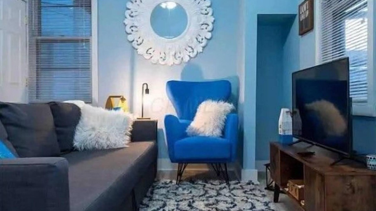 Victorian Village House | Convention - Free Parking -Short North - Queen Bed