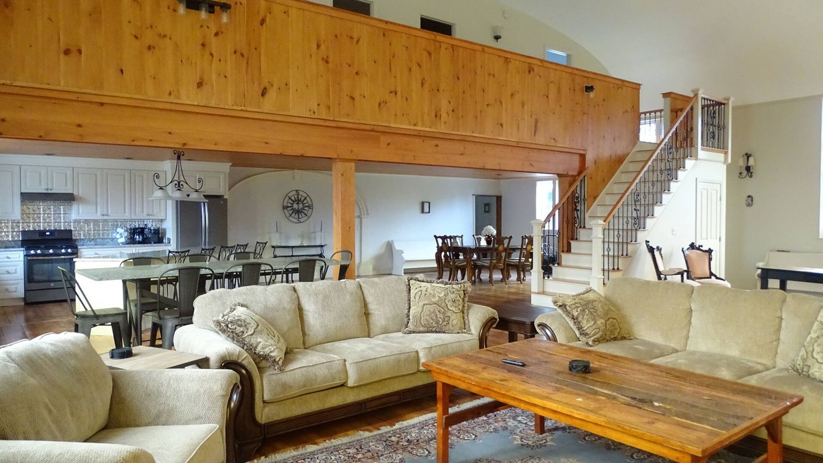 Harrison House | Converted 1830 Church - Newly Renovated For your Stay