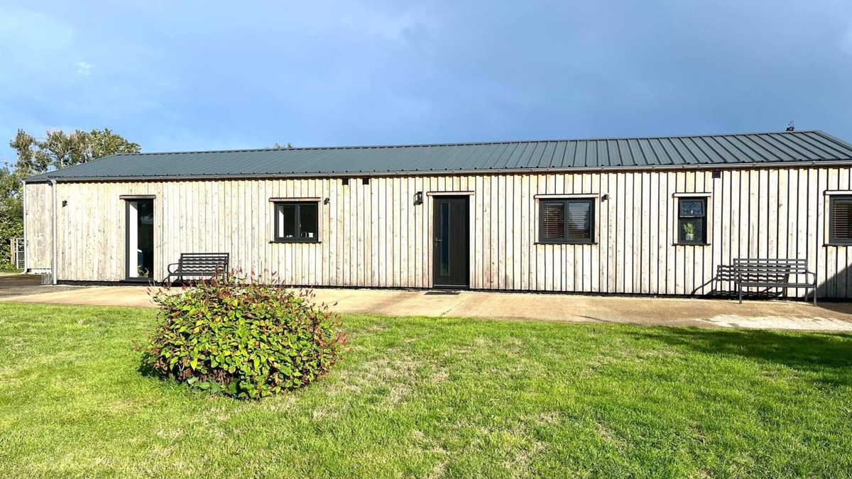 Hinton Blewett House | Converted barn in Somerset village close to Bath and Wells