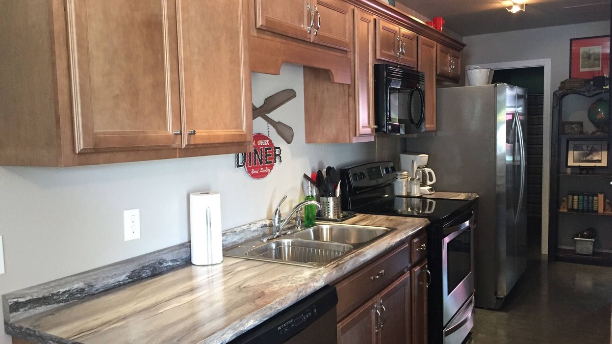 Eddyville House | Converted Barn With Vintage Charm And A Modern Twist