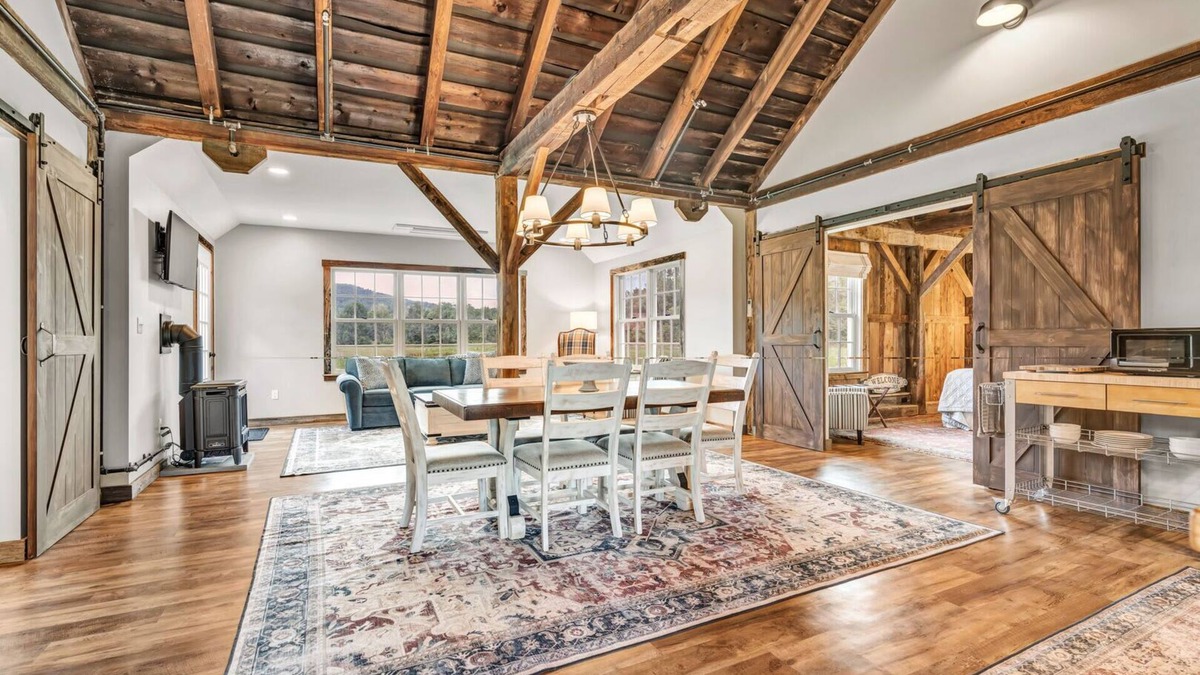 Quechee House | Converted Carriage Barn - The Carriage House Unit2