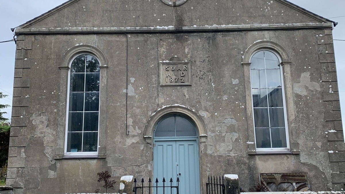 Bodorgan House | Converted Chapel in countryside 3 miles from the beach at Aberffraw