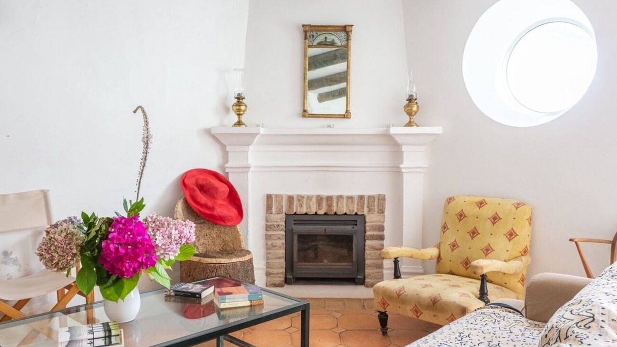 Redondo Villa | Converted Shepherds Cottage in Traditional Cork Forest, Near Evora