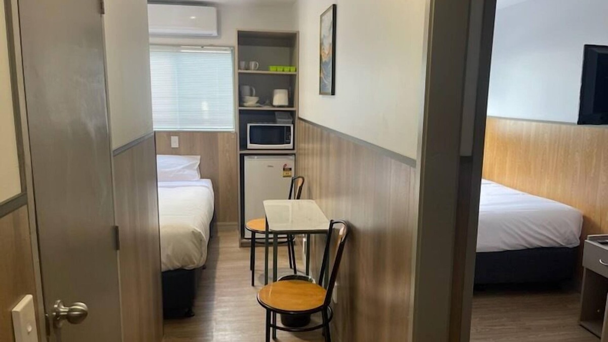 Manukau City Hotel | Conway Motel