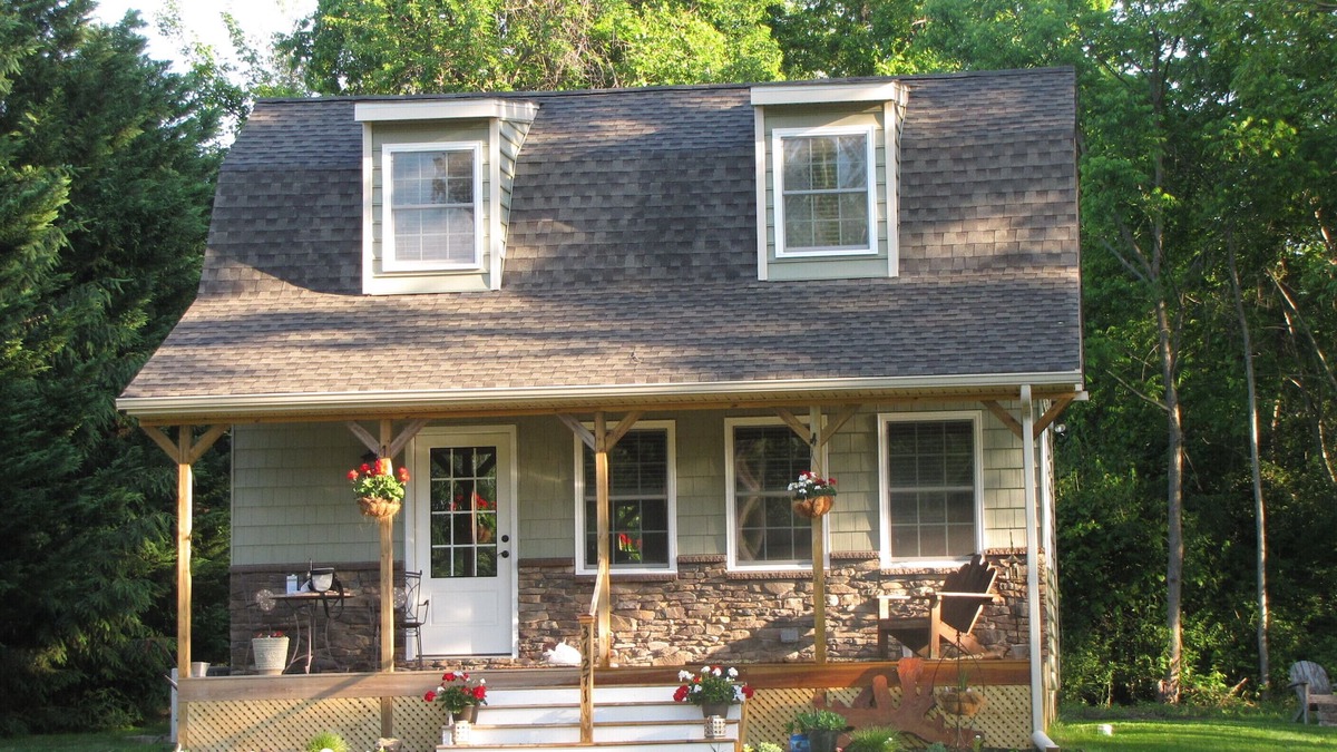 Lewes Cottage | Cool Little Cottage Minutes forFrom Beaches, Shopping and Dining