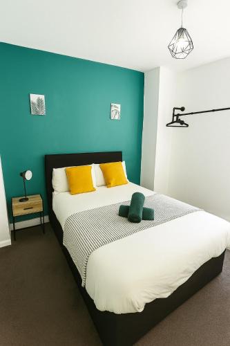 Clayton House | Cool Spot - Etihad - Coop Live