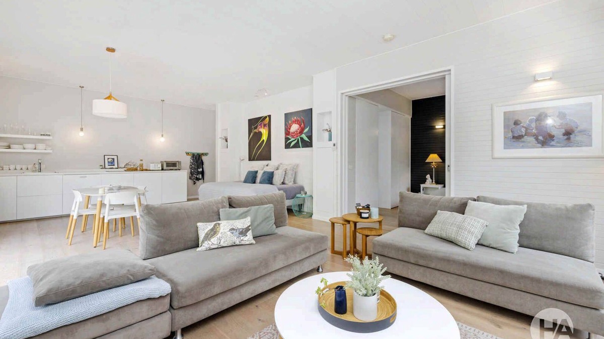 Balnarring House | Coolart Studios: Studio Two