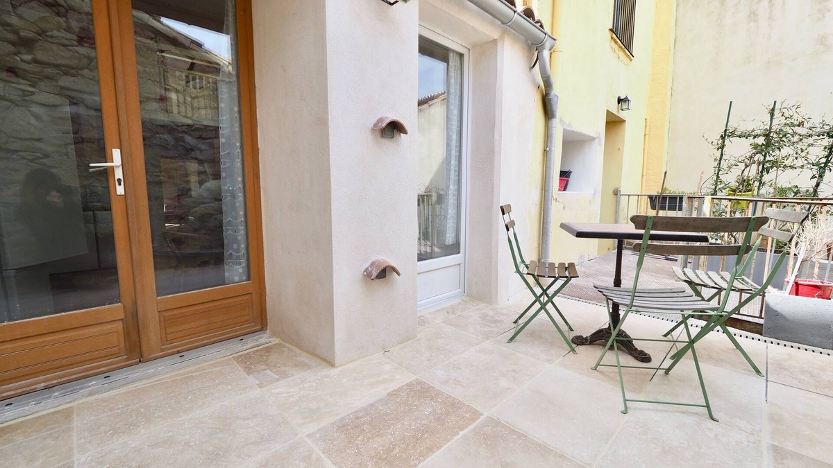 Gruissan Apartment | COQUET apartment WITH TERRACE VILLAGE GRUISSAN