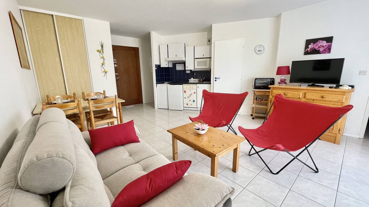 Biscarrosse Plage Apartment | Coquet T2 Cabine dans résidence au calme (062)