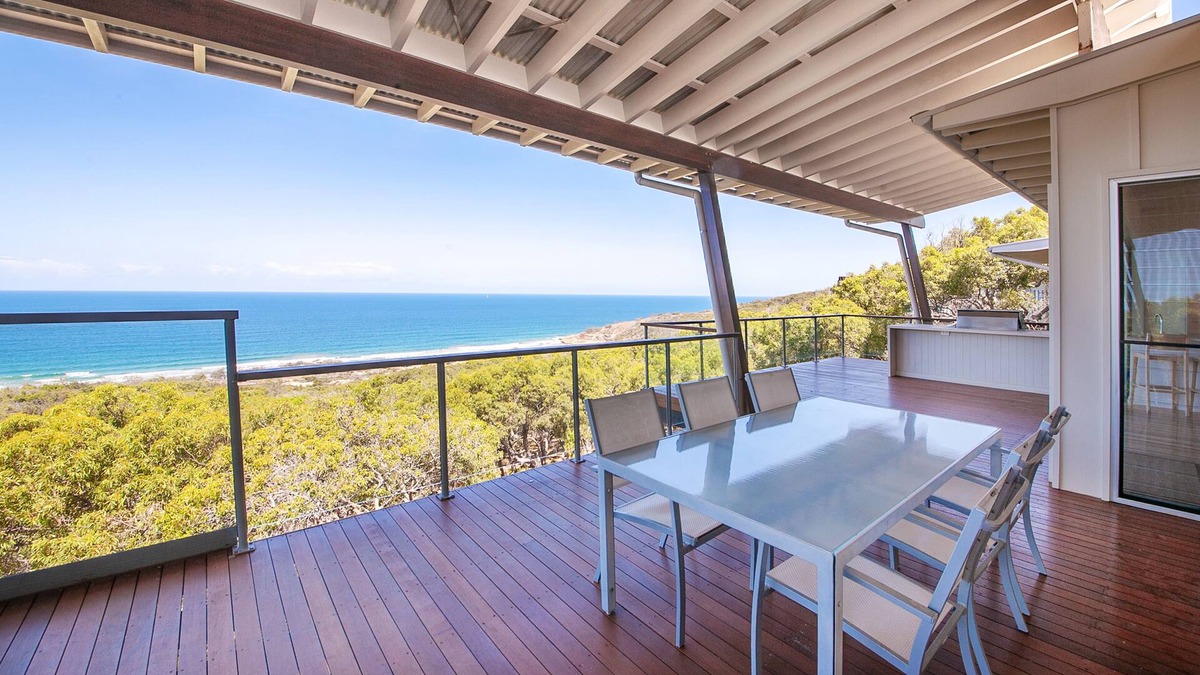 Agnes Water House | Coral Crest Expansive Ocean Views