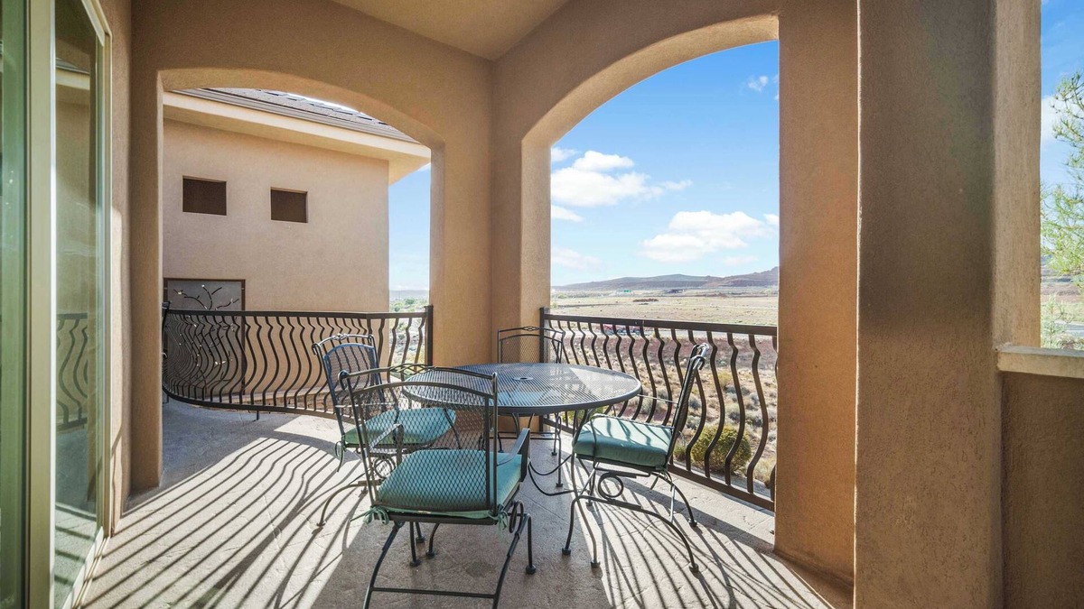 St. George Condo | Coral Sunset Amenity-filled!