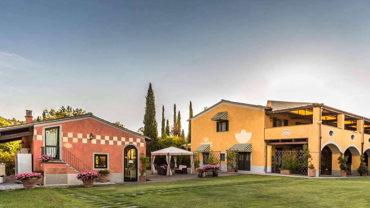 Empoli Apartment | Corbezzolo - Apartment with swimming pool