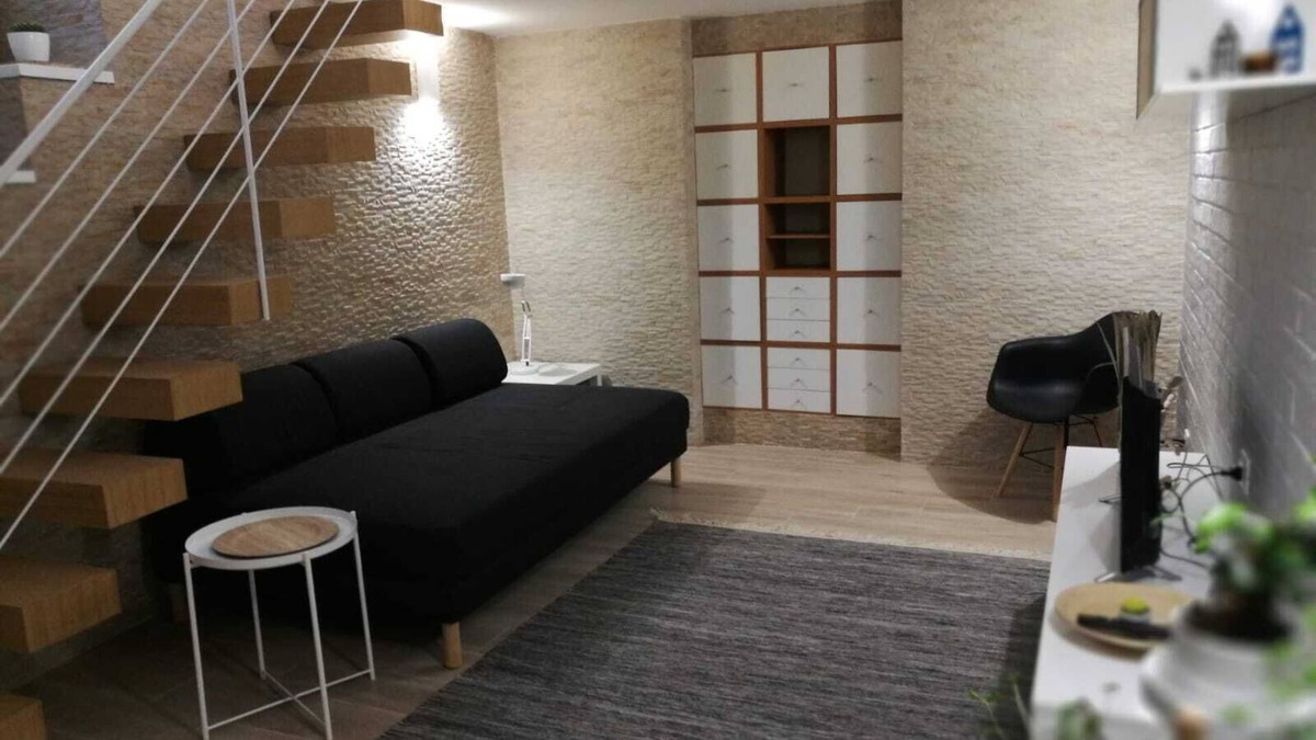 Borgo Vecchio House | CORBHOUSE - ENTIRE HOUSE WITH SEPARATE ENTRANCE