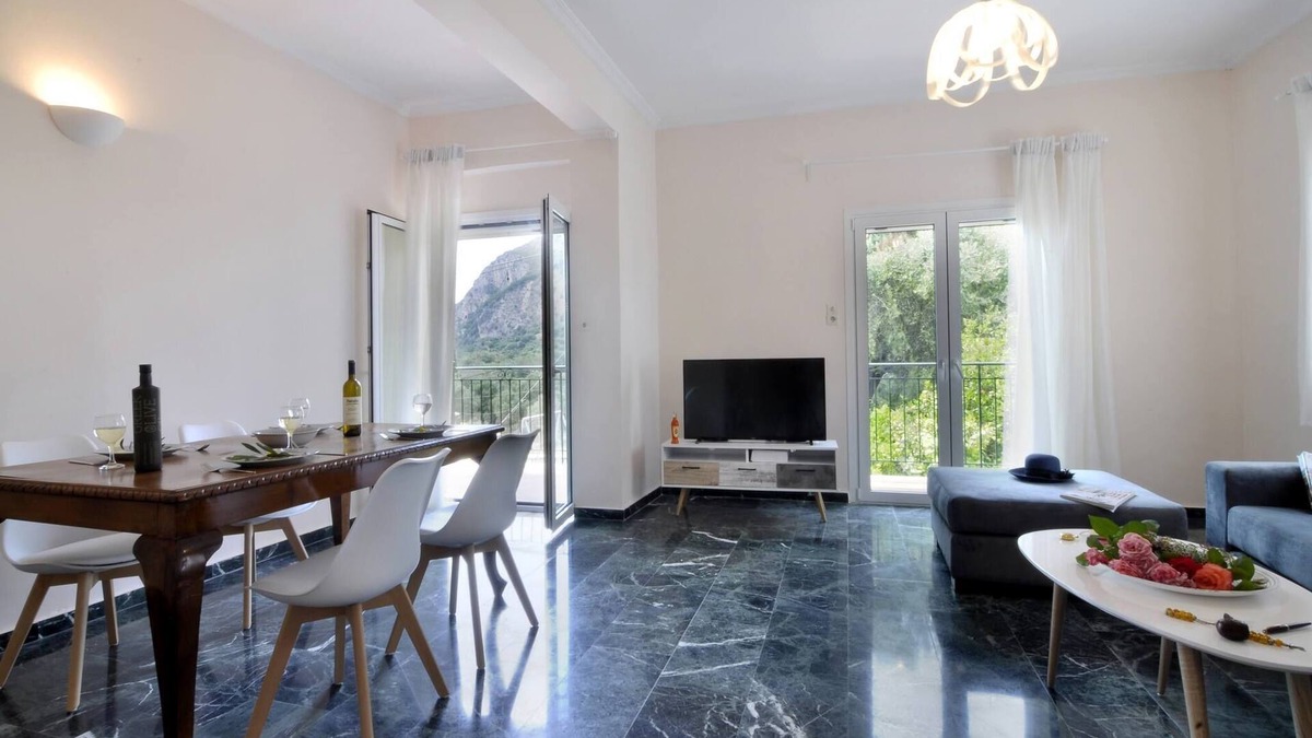 Doukades Apartment | Corfu relaxed vacations