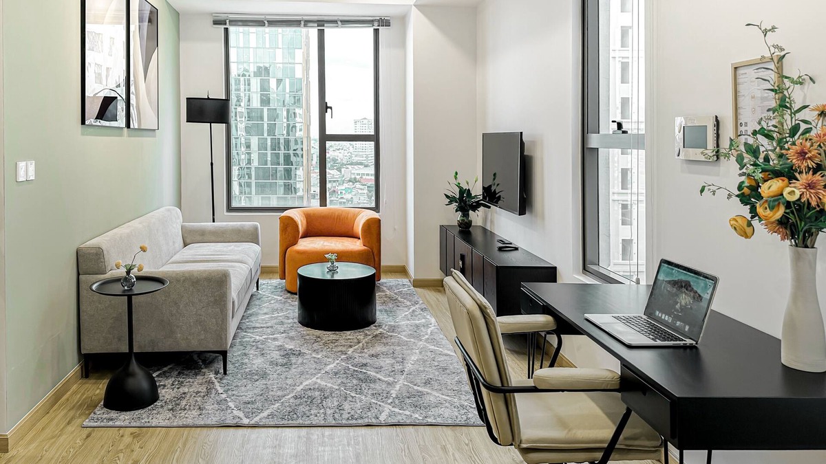 Bach Dang Riverside Apartment | Corner 1-Bed 52m2 Apartment with Riverview @Tresor 1304 D4