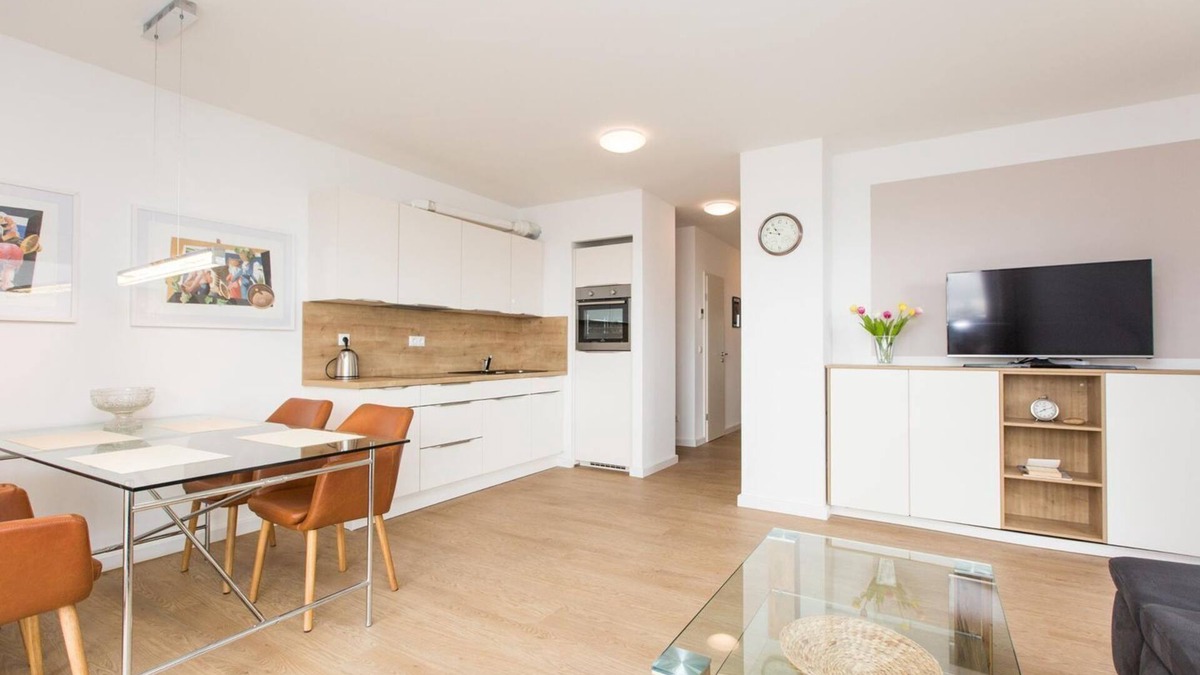 Plau am See Apartment | Corner apartment with 2 terraces with parking at the house, dog allowed P7 A5 - 2