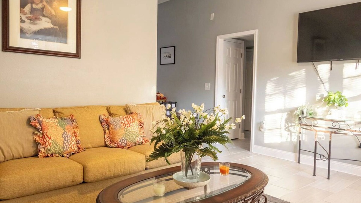 Cedar Hills House | ~Cornerstone Casa Sleeps 12 Ample Parking~