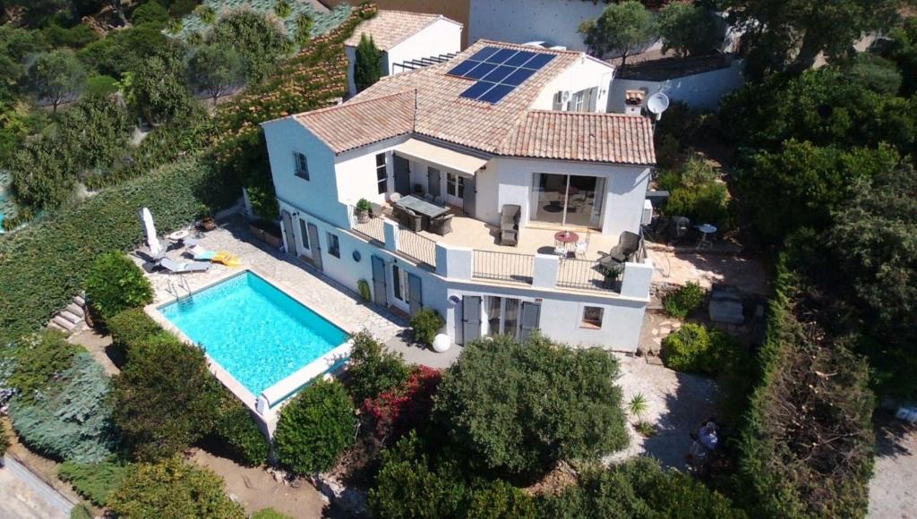 La Bouverie Bed & Breakfast | Corniche du Paradis