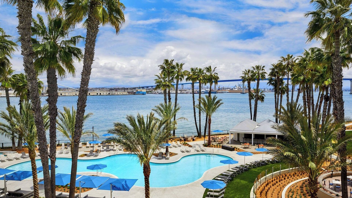 Coronado Hotel | Coronado Island Marriott Resort & Spa