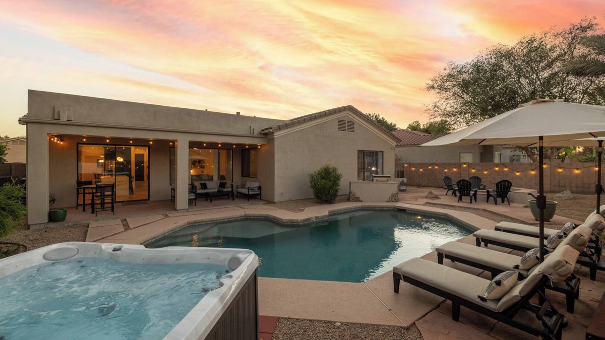 Fox Crossing House | Corporate & Family-Friendly Retreat | Heated Pool + Hot Tub | Near Intel