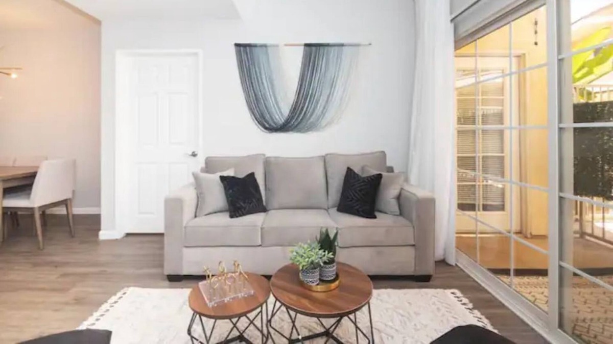 Bixby North Apartment | Corporate Housing- airport 4 miles+ wifi+ parking