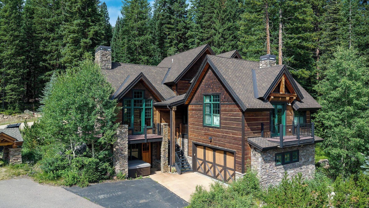Winter Park House | Corridor Way Chalet | Ski In Ski Out | Bridger's Cache | Winter Park Resort