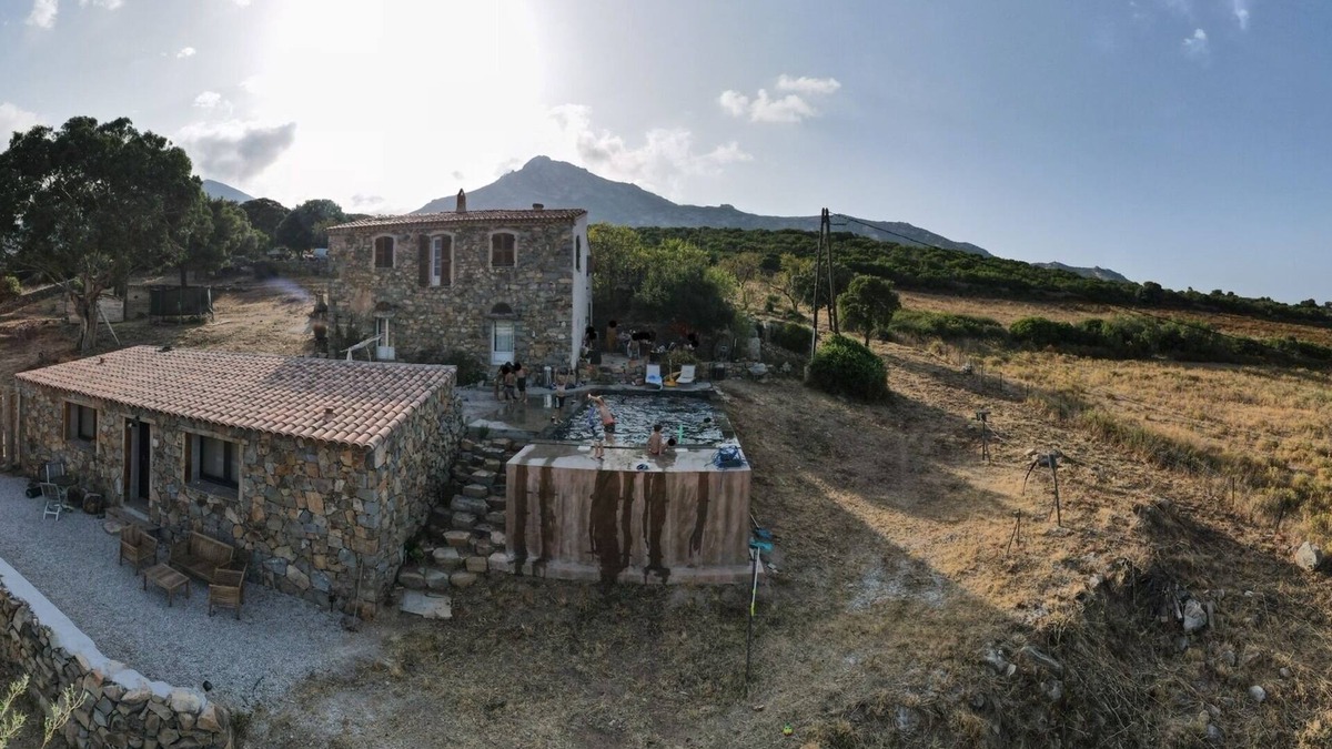 Calvi House | Corsican stone house