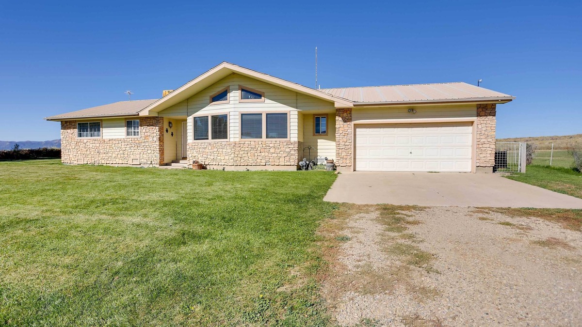 Cortez House | Cortez Retreat w/Office & Stunning Mtn Views
