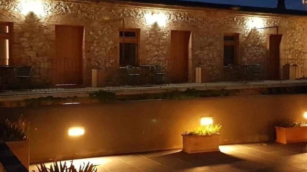 Cabanes Hotel | Cortijo Cal Rajoler