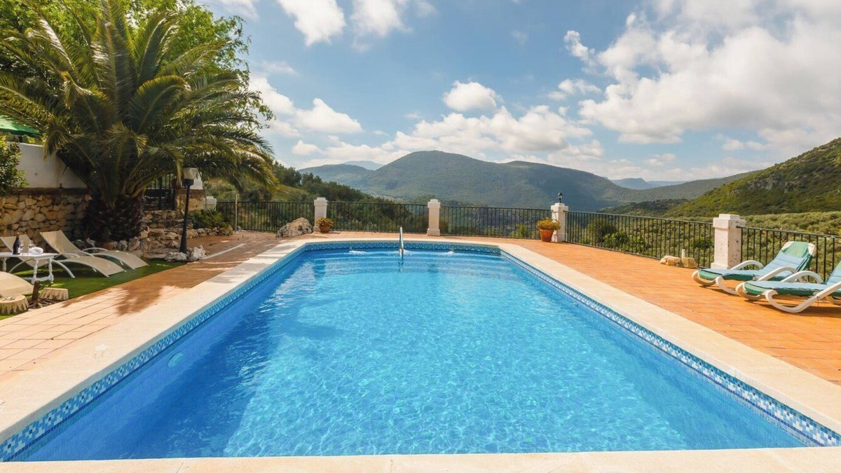 Carcabuey Villa | Cortijo Entre Sierras Carcabuey by Ruralidays