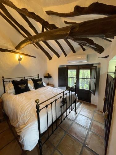 Villanueva del Rosario Bed & Breakfast | Cortijo La Serena