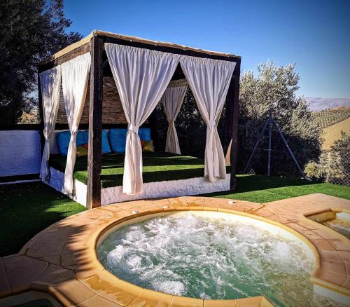 Villanueva Mesia House | Cortijo Rural Español Ideal para desconectar!