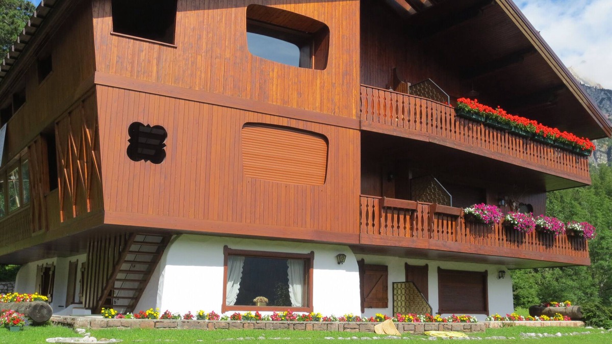 Cortina d'Ampezzo Ski Chalet | CORTINA AMAZING VIEW! LUXURY ROMANTIC CHALET 5MIN WALK to CENTER - SKI FACILITI