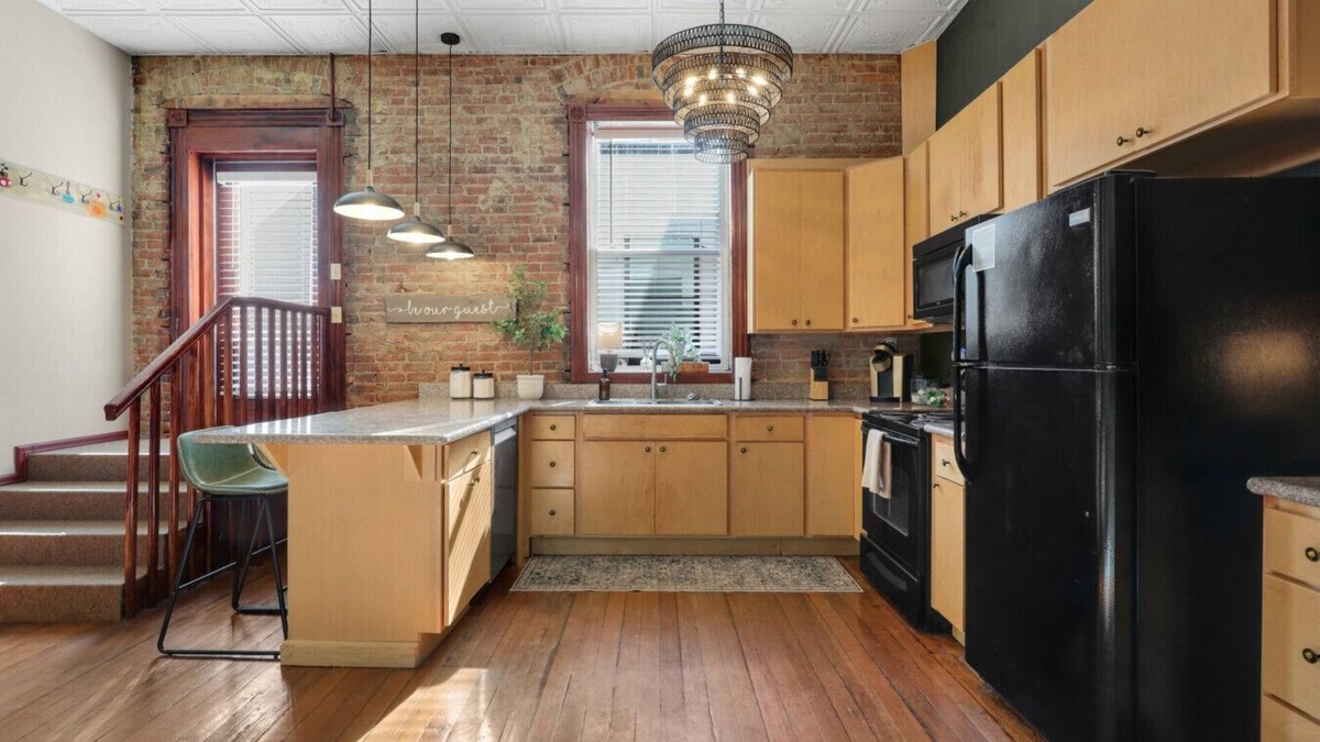 Great Falls Apartment | Cory Block Apartment