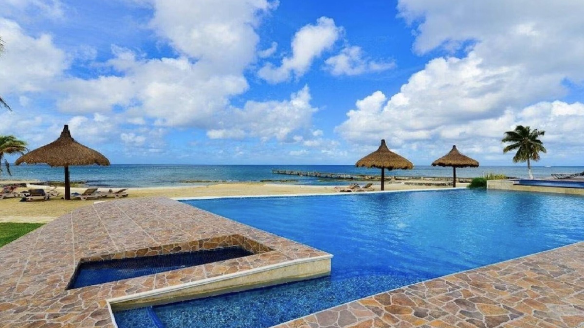 Cozumel House | Costa del Sol Cozumel B5 - Charming Luxurious Villa Coralina