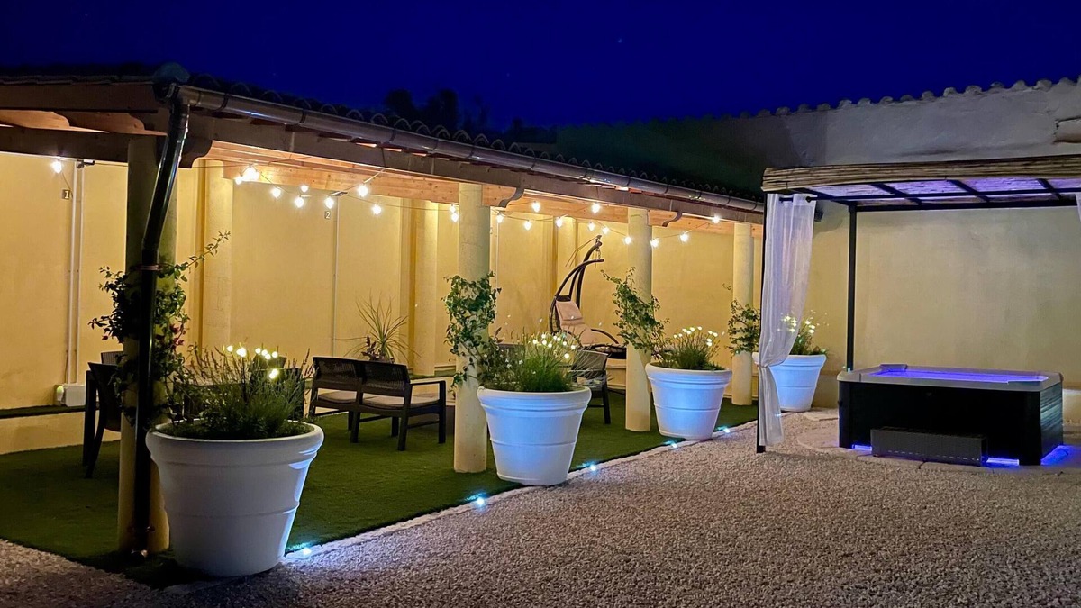 Nurachi Apartment | Costa Ovest Apartment Waves