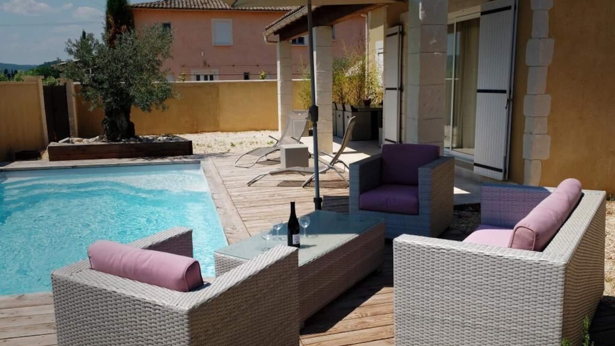 Cornillon Apartment | Coste Investissement - Le vieil olivier 2