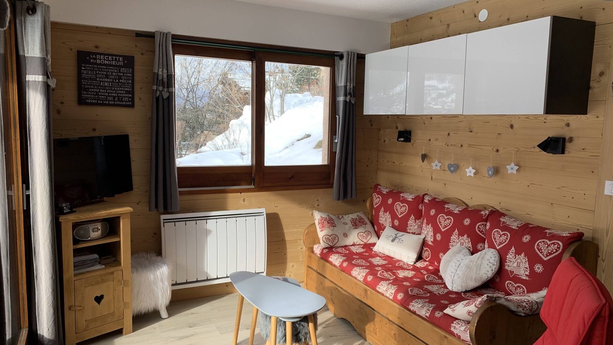 La Salle-les-Alpes Apartment | Cosy 2 bdrs appart nice view Serre Chevalier 1400