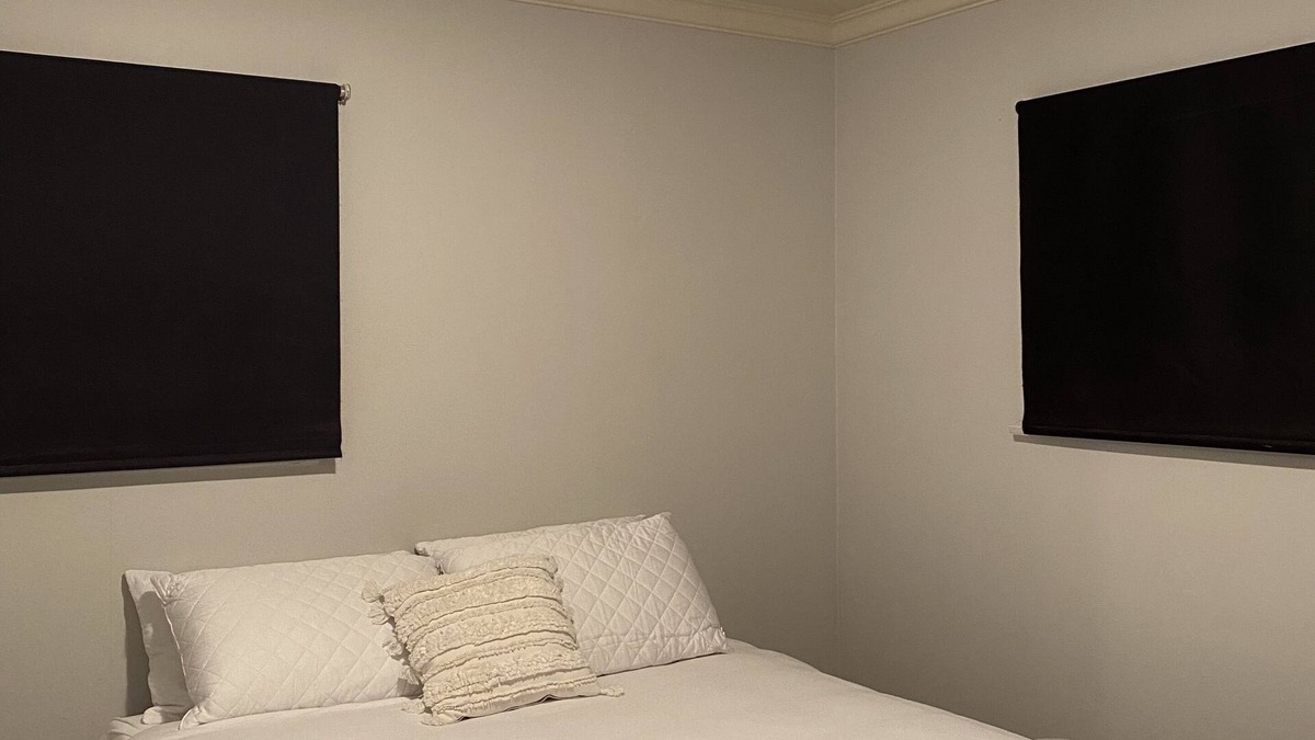 Taupo House | Cosy 2 Bedroom home, walking distance to AC baths.