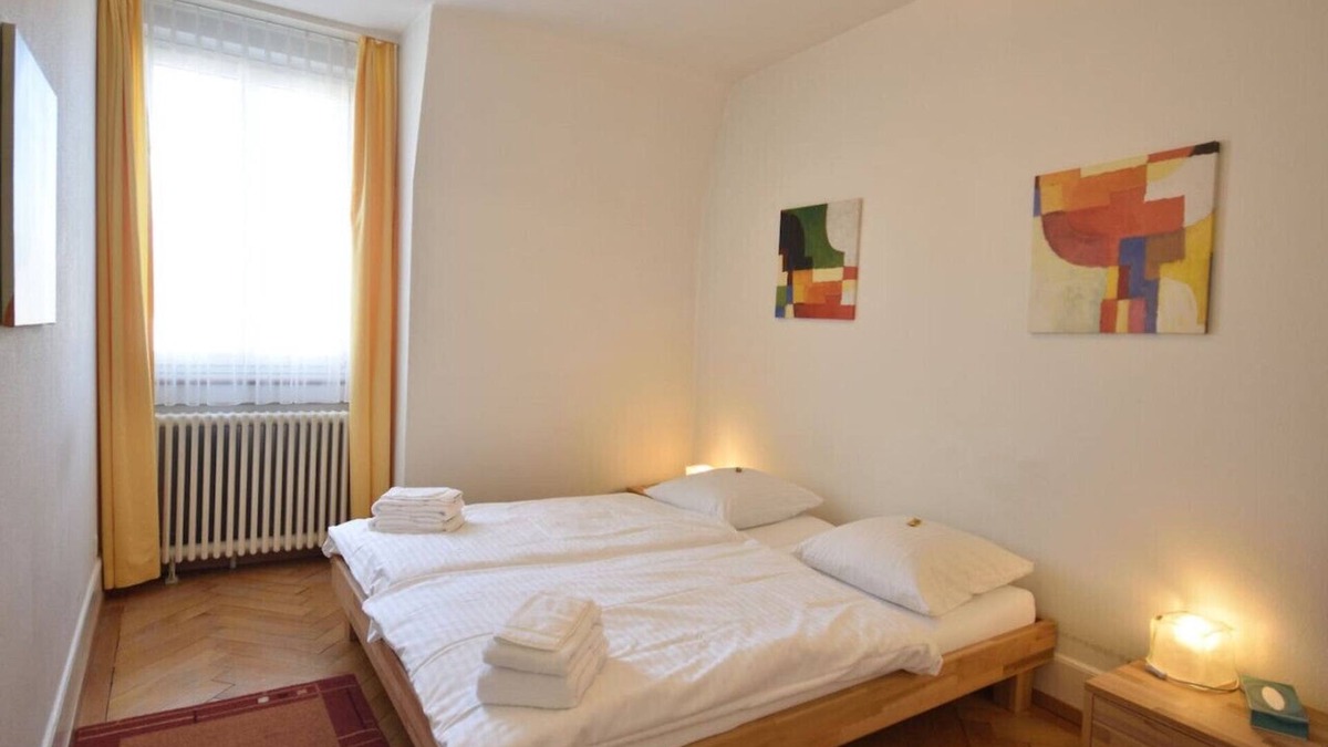 District 2 Apartment | Cosy 2-bedroom near lake (Stardust 31)
