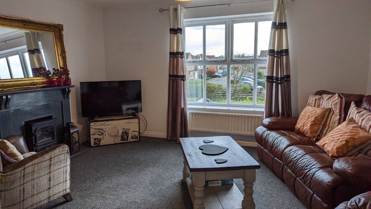 Newark House | Cosy 3 bed house near to Newark centre, fast WIFI