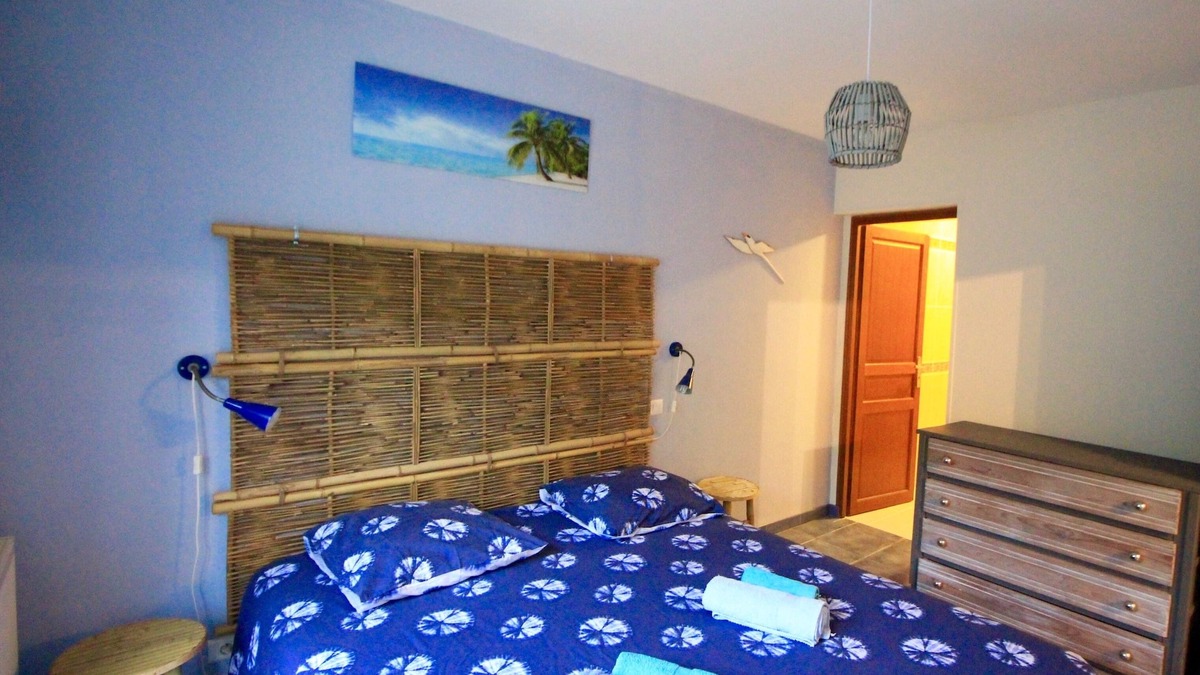 Urval Cottage | Cosy 4/6-person gîte in lovely grounds with swimming pool near Sarlat