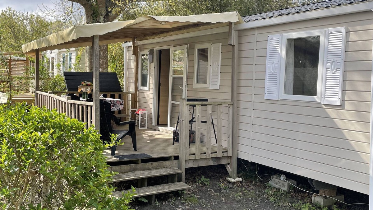 Aureilhan House | Cosy air-conditioned mobile home on Lake Mimizan/Aureilhan