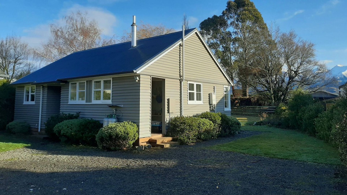 Springfield Cottage | Cosy and Green Friendly